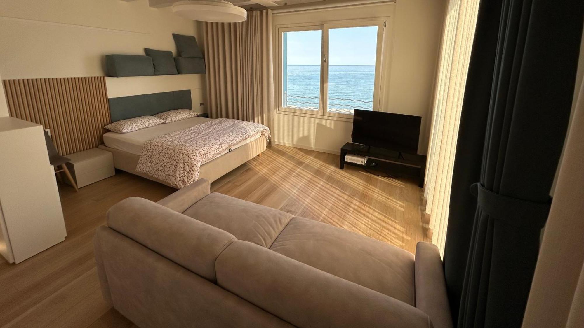 Ca Dell'Angelo - Caorle Lejlighedshotel Eksteriør billede
